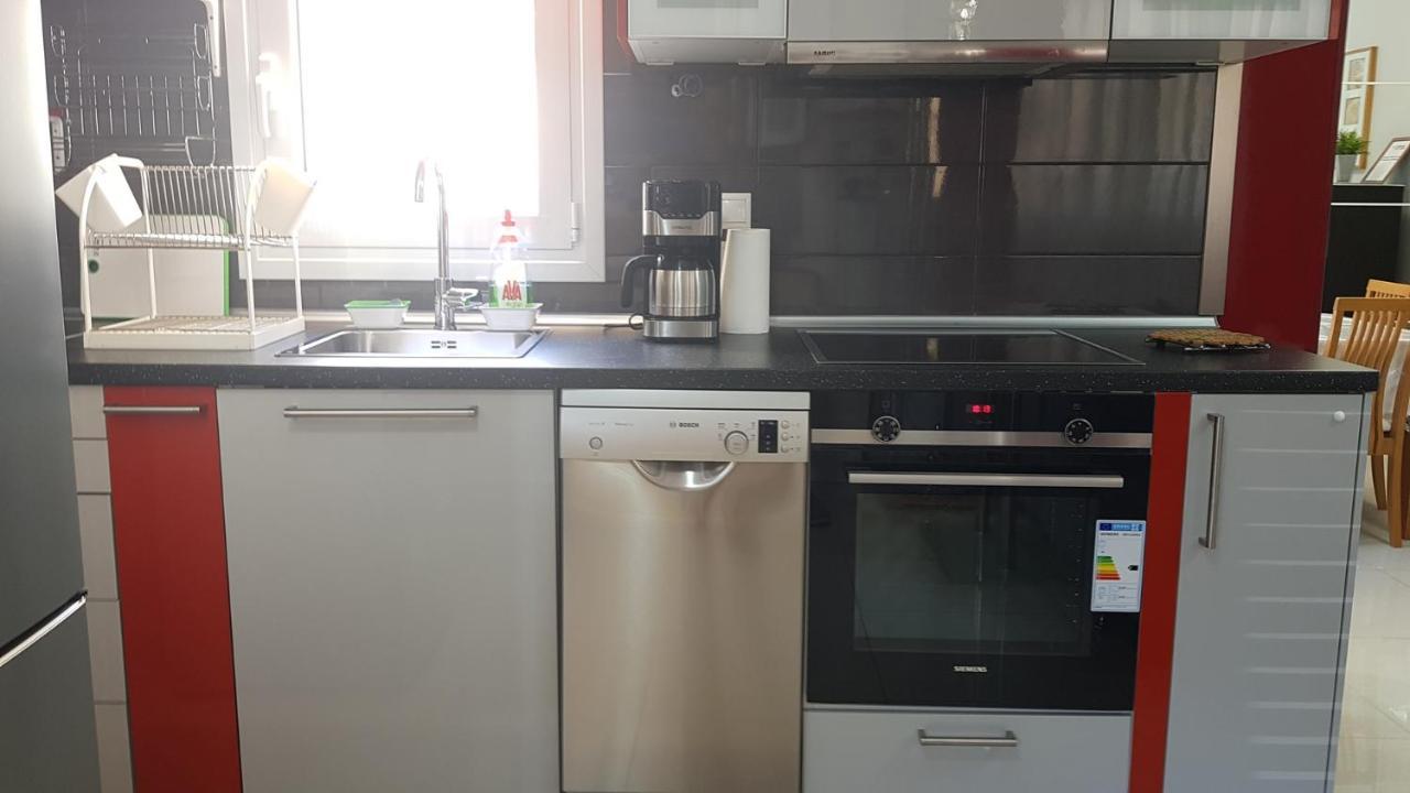 Renovated Lovely Apartment Near Airport & Sea Porto Rafti Luaran gambar